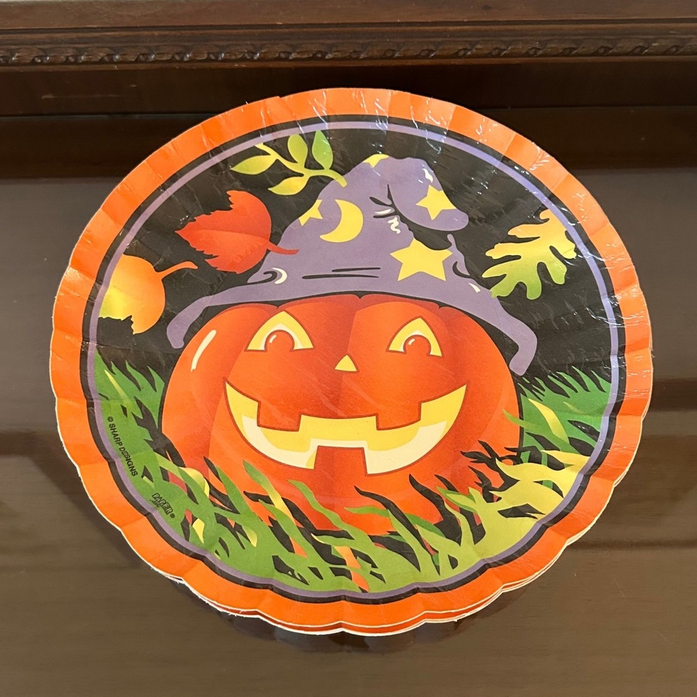 Vintage Paper Art Sharp Designs Halloween Pumpkin Wizard Paper Plates Set of 10